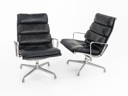 1970s Eames Aluminum Group Soft Pad Lounge Chair, EA216 by Charles and Ray Eames for Herman Miller 6x Available Online Sale