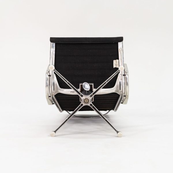 1960s Aluminum Group Lounge Chair and Ottoman, EA125 and EA124 by Charles and Ray Eames for Herman Miller in Black Fabric Online Hot Sale