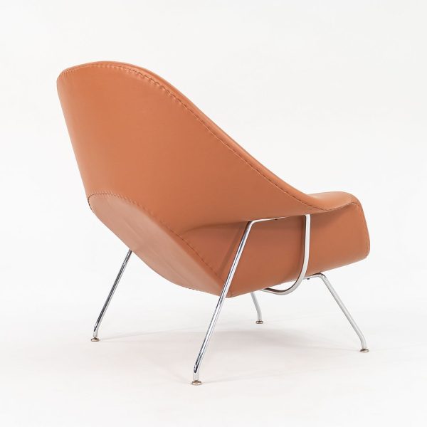 1990s Womb Chair and Ottoman, Models 70L and 74Y, by Eero Saarinen for Knoll in Cognac Leather Supply